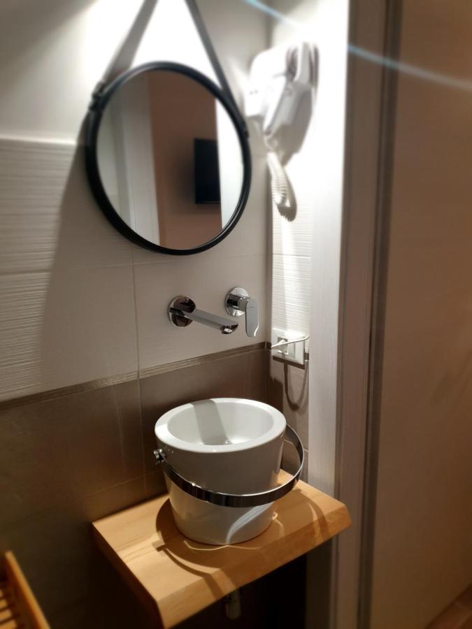 Residenza Tarzana Hotel Palermo Eksteriør billede