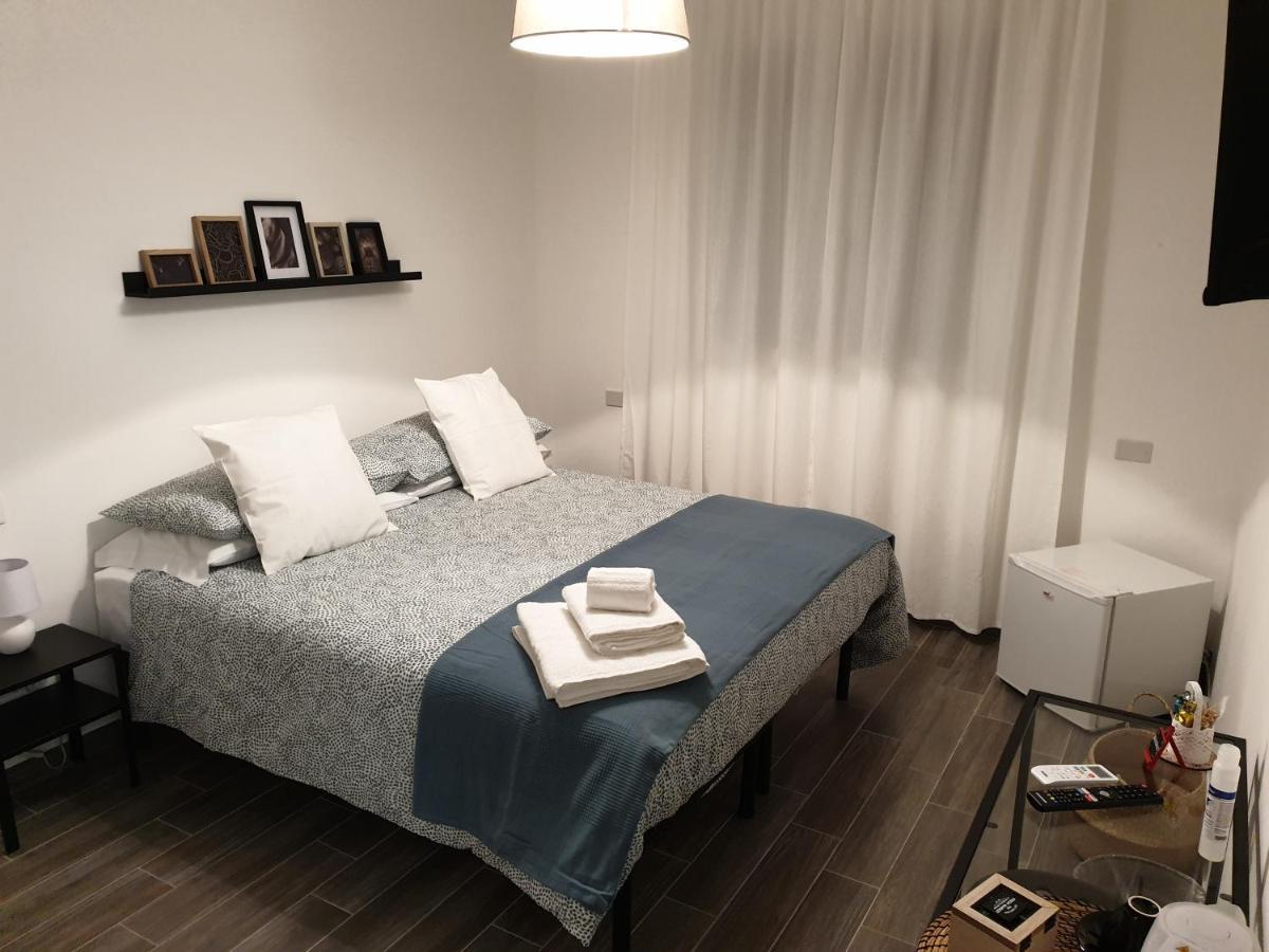 Residenza Tarzana Hotel Palermo Eksteriør billede