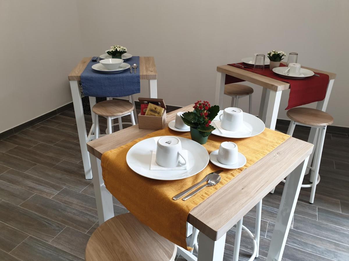 Residenza Tarzana Hotel Palermo Eksteriør billede