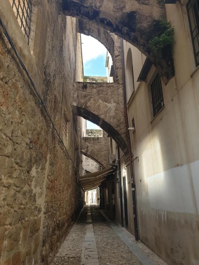 Residenza Tarzana Hotel Palermo Eksteriør billede