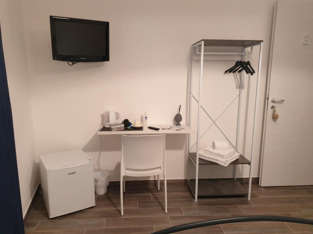 Residenza Tarzana Hotel Palermo Eksteriør billede