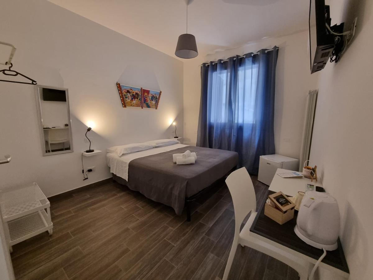 Residenza Tarzana Hotel Palermo Eksteriør billede