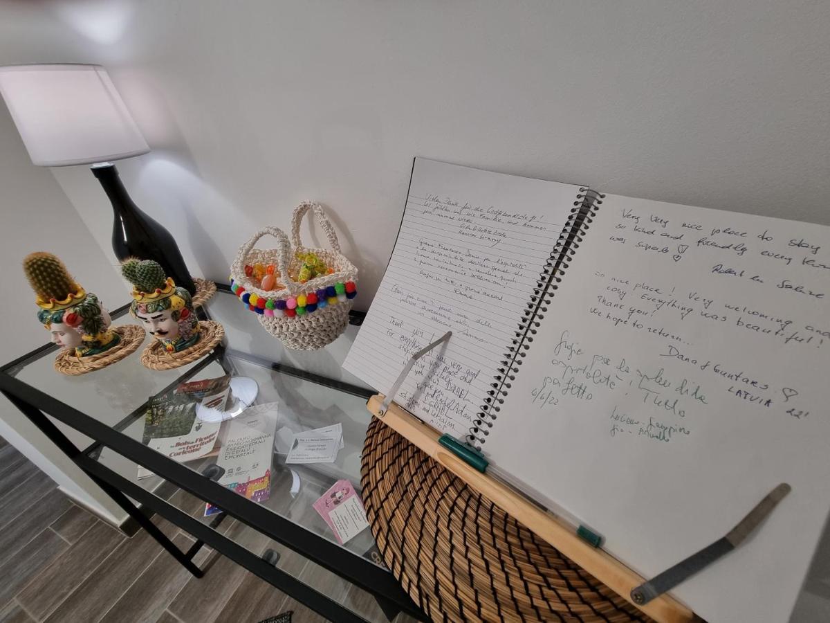 Residenza Tarzana Hotel Palermo Eksteriør billede