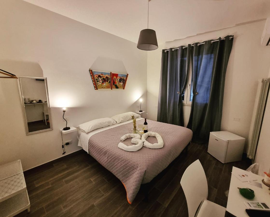 Residenza Tarzana Hotel Palermo Eksteriør billede