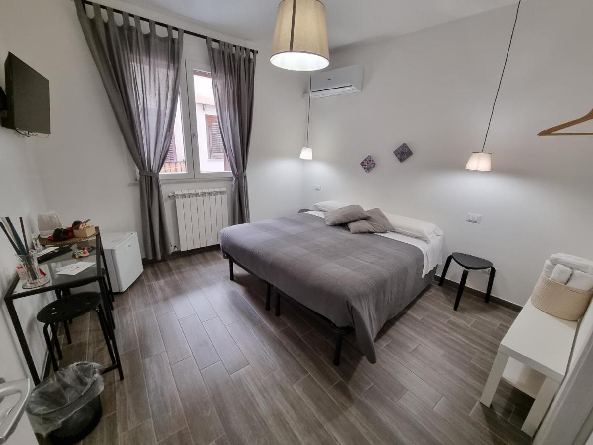 Residenza Tarzana Hotel Palermo Eksteriør billede